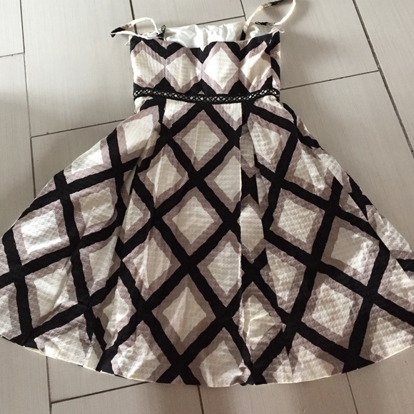 PRETTY dress summer spring flare full skirt black - Picture 3 of 4