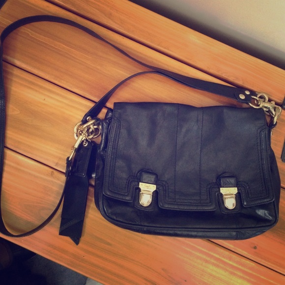 Coach Handbags - Vintage Coach Cross Body Bag