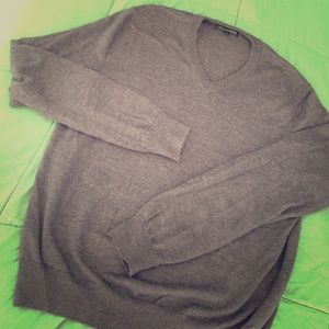 Express Men's L Merino Wool V-neck Sweater