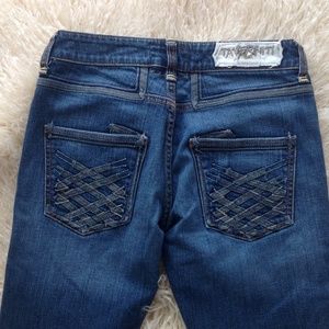 Taverniti Jeans!