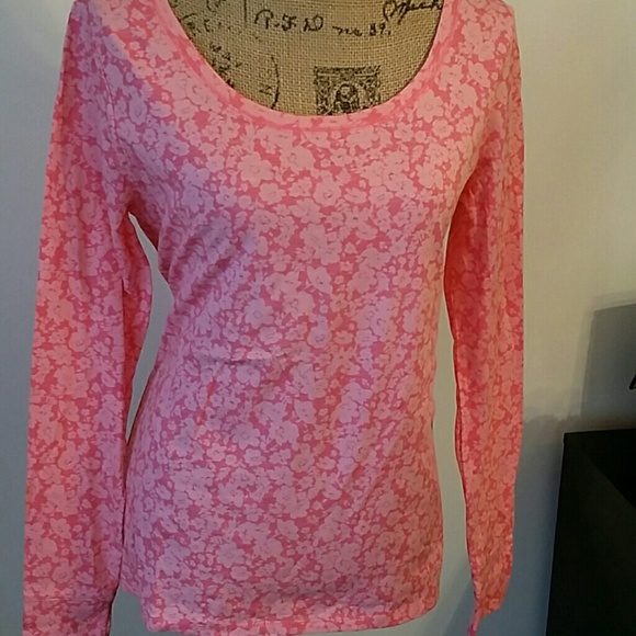 Long sleeve top