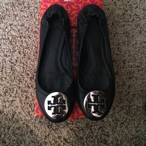 Tory Burch Shoes - Tory Burch classic Reva flats. silver hardware Tory Burch Shoes - Tory Burch classic Reva flats. silver hardware