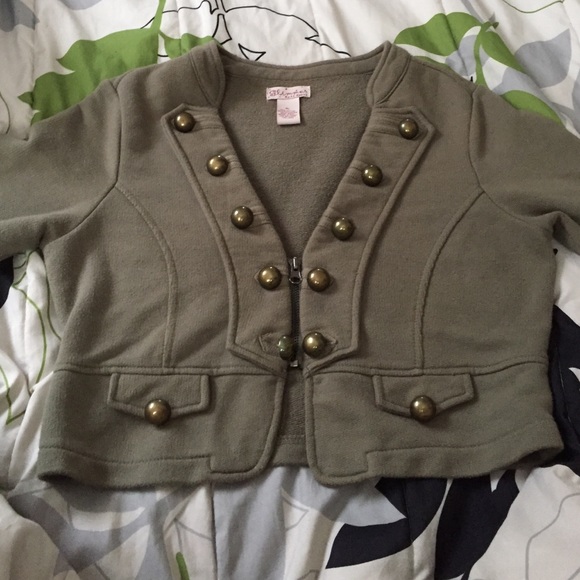 Jacket - Picture 3 of 4