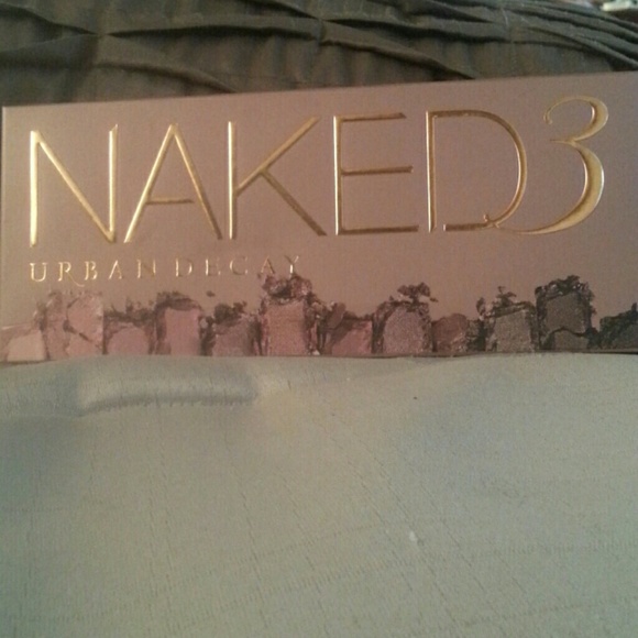 🔒SOLD!🔒new naked pallete 3  and not swatch