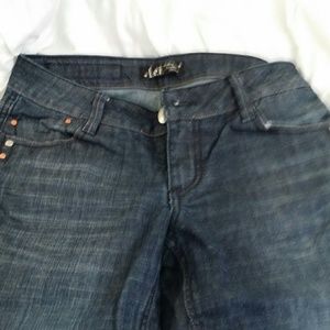 Lei jeans