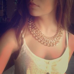 SOLD Gold chain necklace