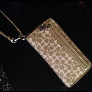 Coach Wristlet