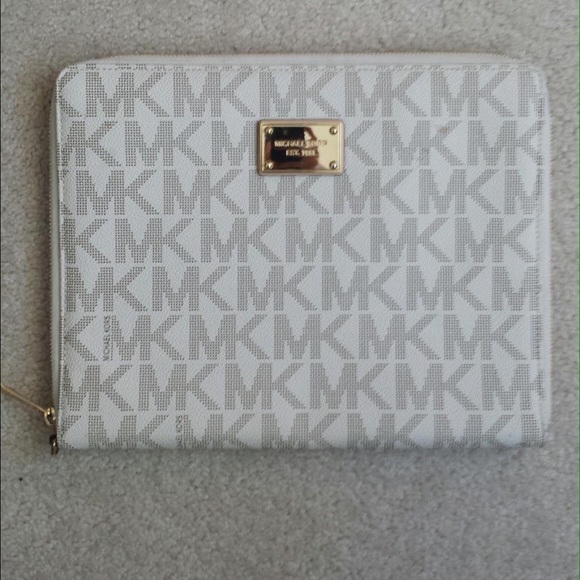 White Mini Multi Function Tablet Case