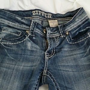 Zipper denim