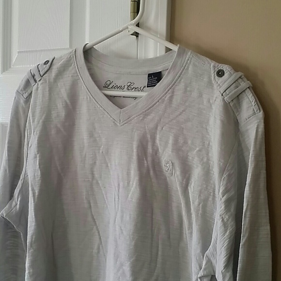 NwT mens shirt