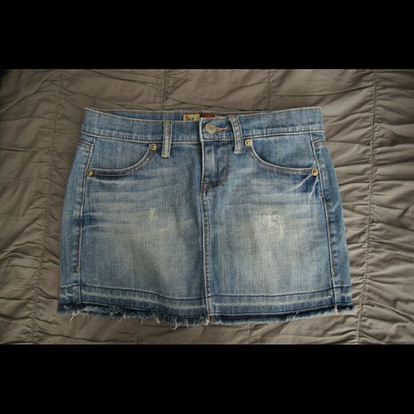 Old Navy Distressed Denim Skirt