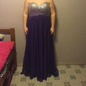Prom dress