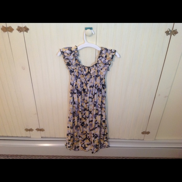 Dress - Picture 2 of 2