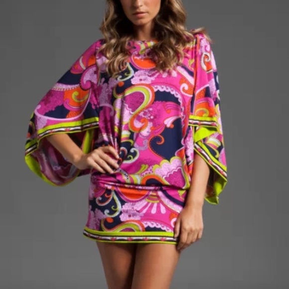 SOLD-Trina Turk Cover Up size small