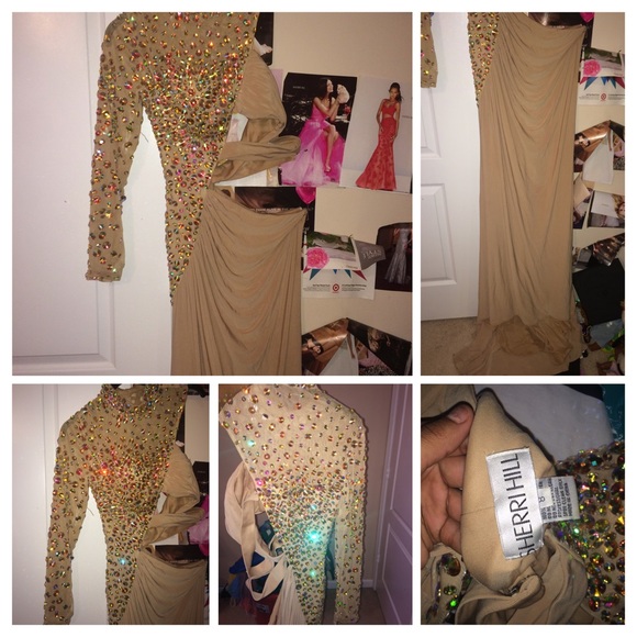 Nude Sherri Hill Prom Dress