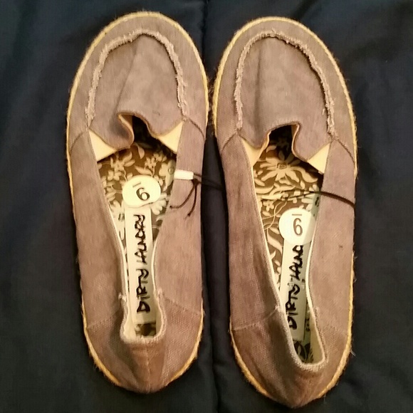 Dirty Laundry Flats Size 9
