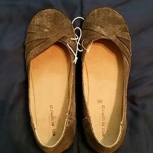 Mossimo Brand Grey Flats