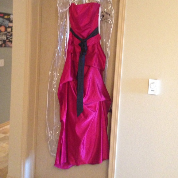full length gathered skirt dress NEVER WORN W/TAGS