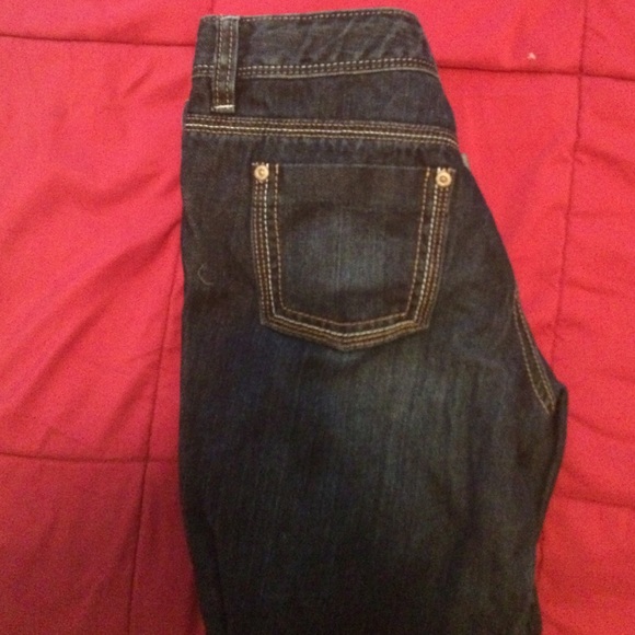 capris - Picture 2 of 2