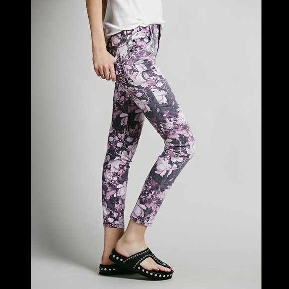 💜bundled Free People Floral print pant - Picture 4 of 4