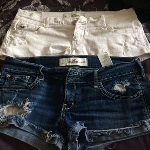 2 pairs of Hollister shorts