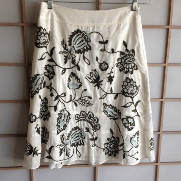 Ann Taylor skirt size 4
