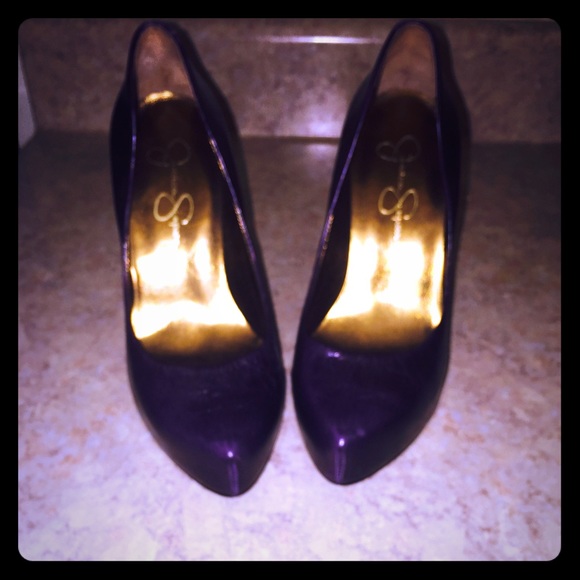 Jessica Simpson purple pumps.