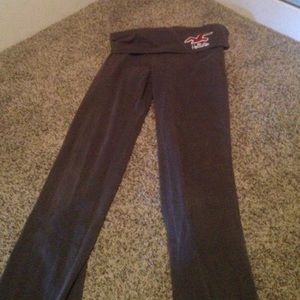 hollister yoga pants