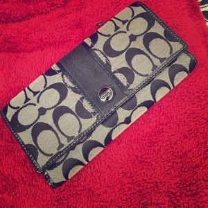 Coach wallet