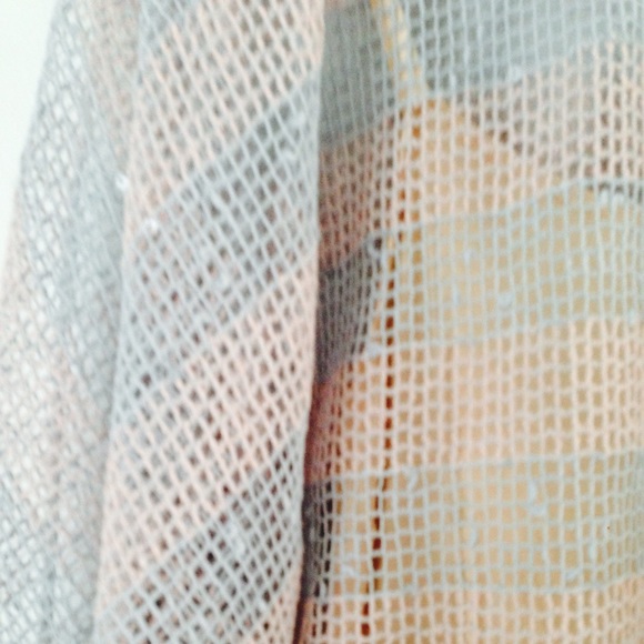 Lovely Dress 💗 SMALL - Picture 4 of 4