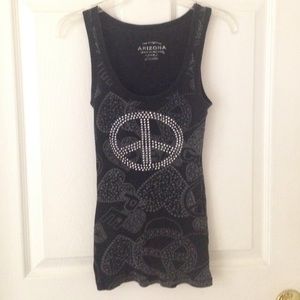 Black peace sign tank