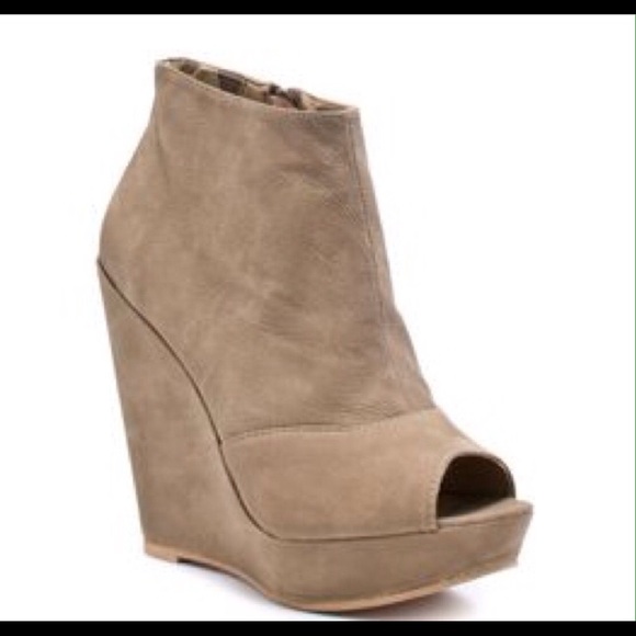 Chinese Laundry - Nude Peep-Toe Booties