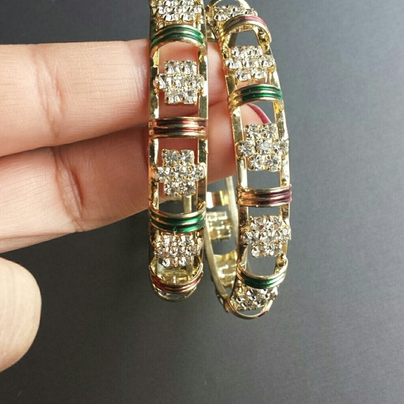 Handpainted gold tone bangles - Picture 4 of 4