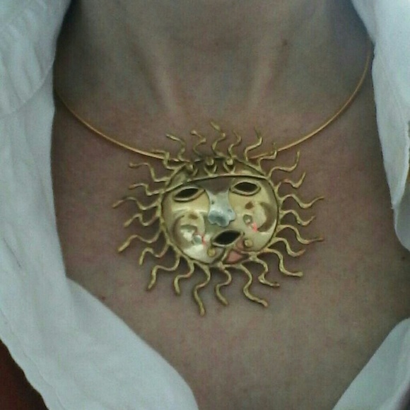 2-in-1Tribal Sun Choker Pendant Pin