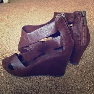 Mossimo strappy wedges