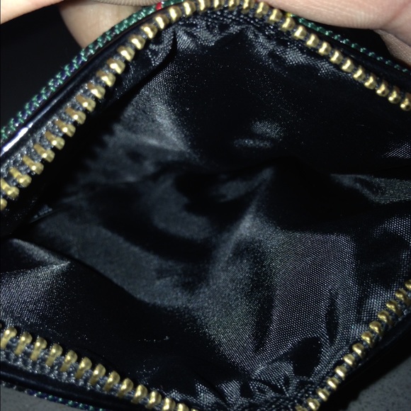 Mac make-up bag💋💋💋 - Picture 3 of 4