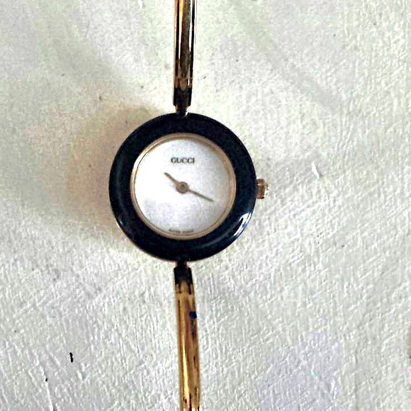 Vintage ladies Gucci watch