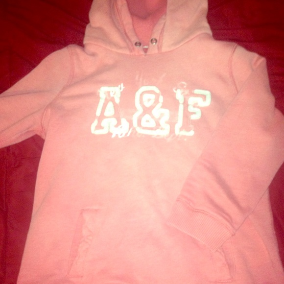 Abercrombie & Fitch 3/4 Sleeve Pullover Hoodie