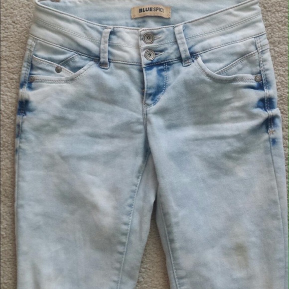 Light washed jeans