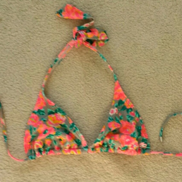 Floral Billabong bikini top