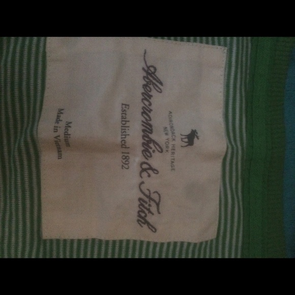 T-shirt - Picture 2 of 3
