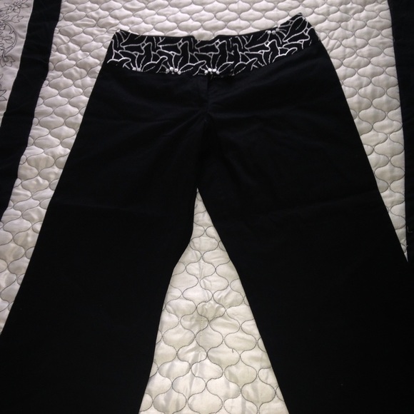 Capri pants