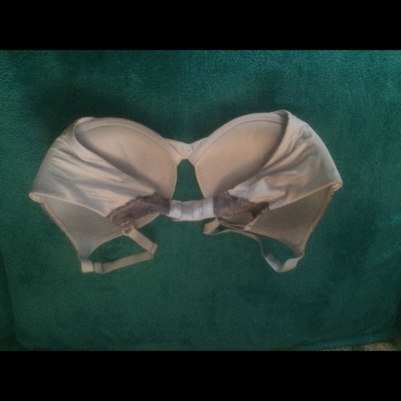 Victoria's Secret fabulous push-up bra