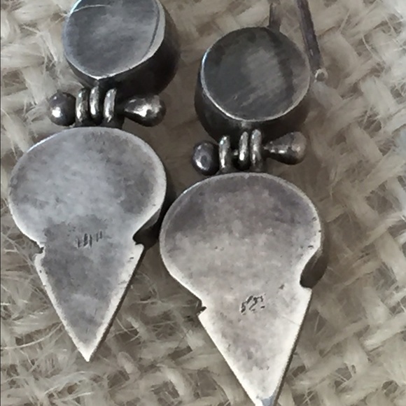 SOLD.  🎉HP🎉 Moonstone, garnet, silver earrings - Picture 3 of 4