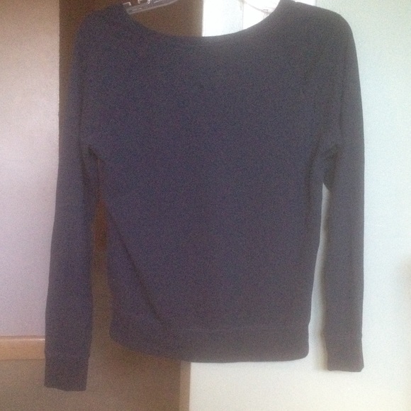 Long sleeved Hollister shirt. Navy blue - Picture 2 of 2