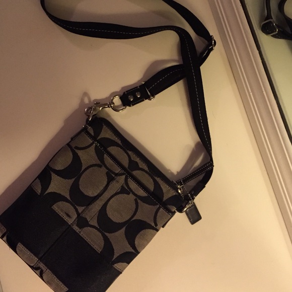 Cross-body coach purse!