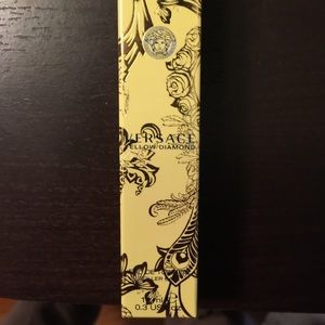 Versace yellow diamond