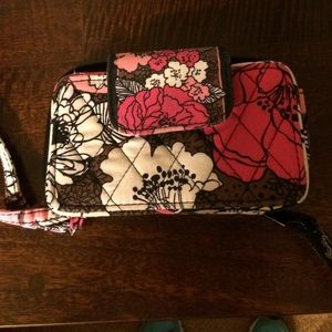 Vera Bradley wristlet phone case