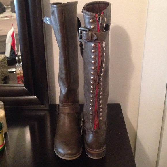 NWOT LEI Studded Riding Boots