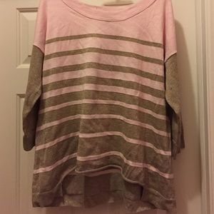 American Eagle sweater/top